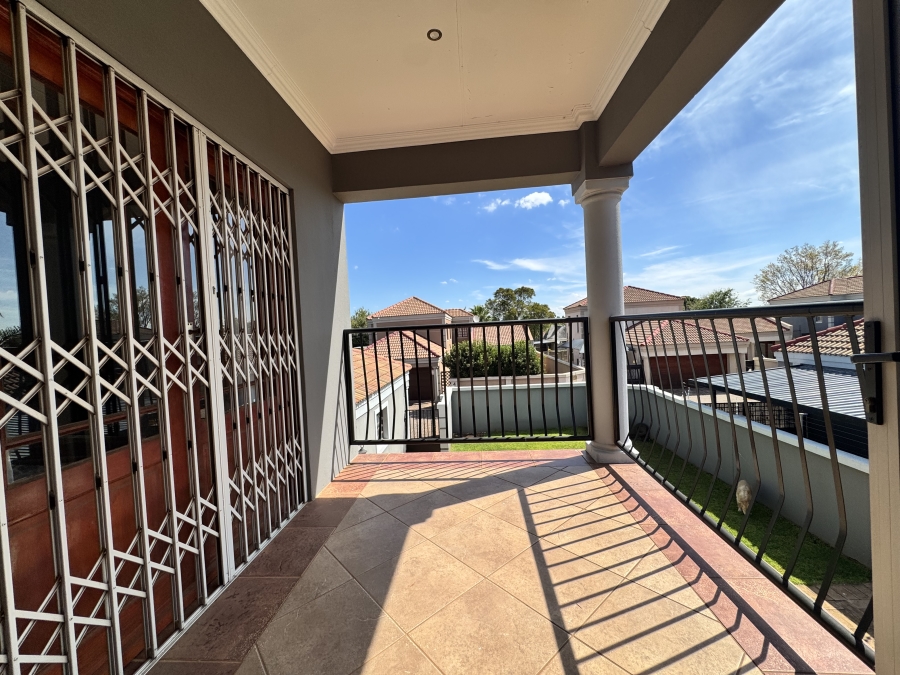 To Let 3 Bedroom Property for Rent in La Hoff North West